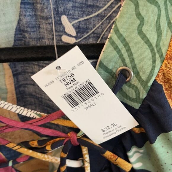 Brand new with tags Daytrip top - Picture 5 of 7